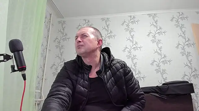 SanFrantsisko live cam on StripChat