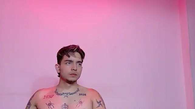 AliceandMax webcam