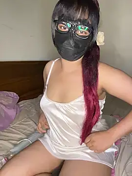 Ariana__Marie live cam on StripChat