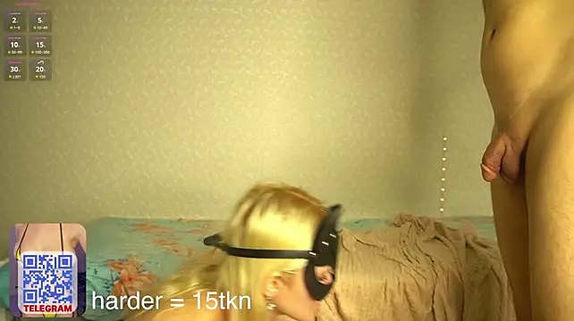 cream_fucks webcam