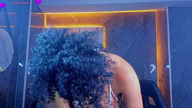 Violeth_b webcam