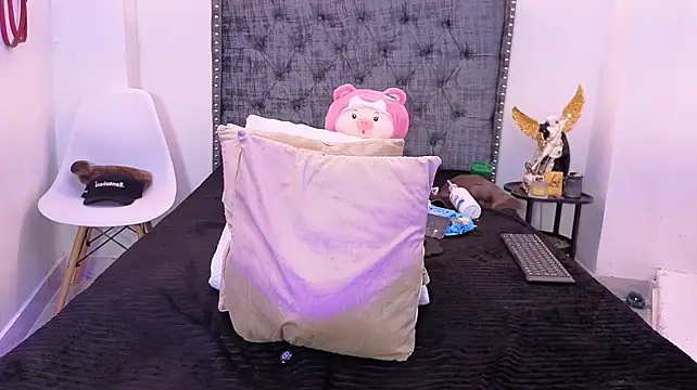 kyana_cream webcam