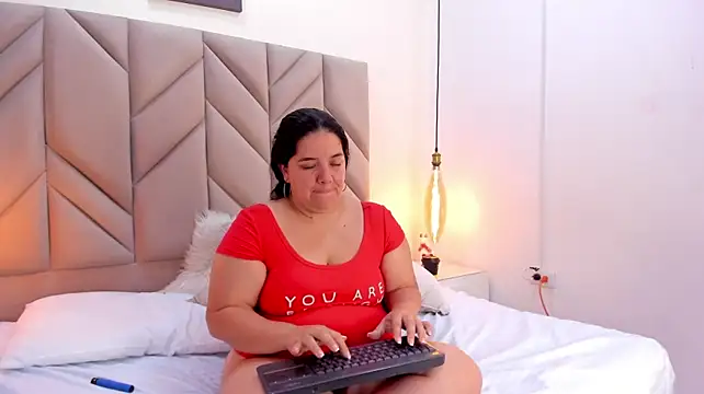 AbbySttonne webcam