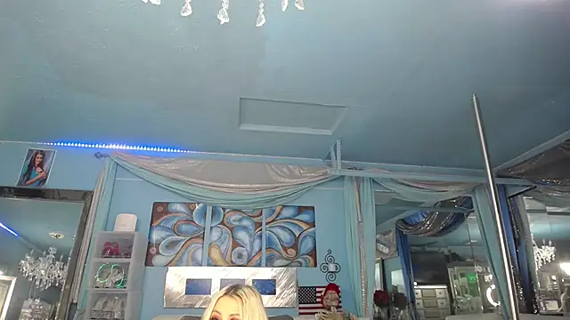 ADRIANNA_FOX webcam