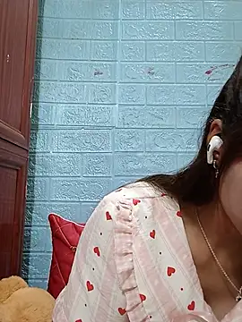 AmyLinee01 webcam
