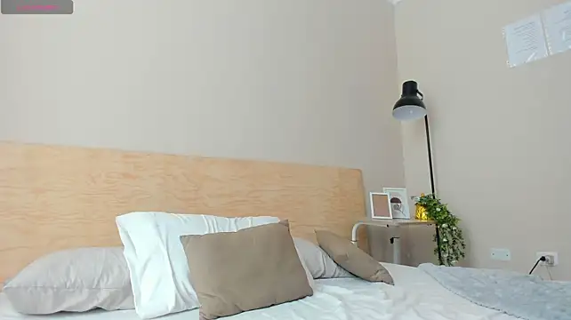 HellLilith_ webcam