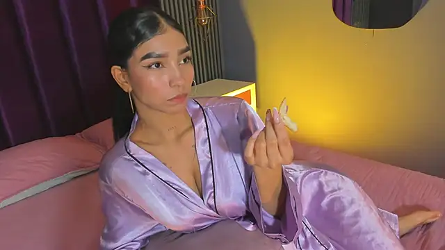 LauraAristizabal webcam