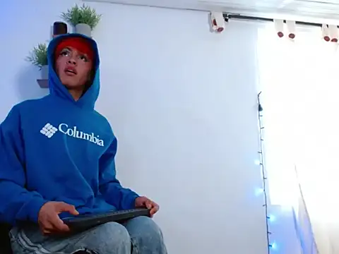 kaia_finn webcam