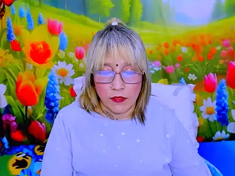 indianroxy webcam