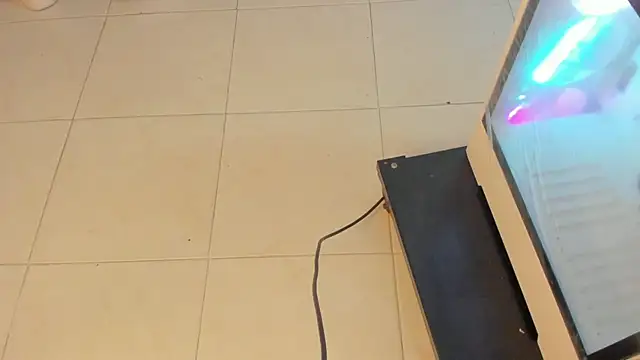 Lois_stone webcam