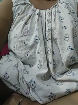 puja123434 webcam