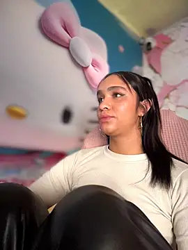 Isabella-Teen webcam