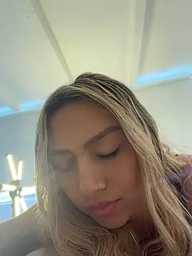 amanda-medrano1 webcam