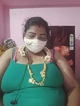 tamil_lathikaaa webcam