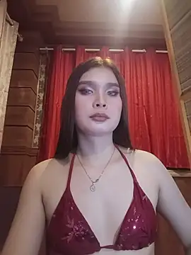 hugecock_belle live cam on StripChat