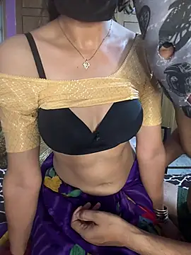 kiaraqueen7 webcam