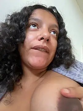 allybluee777 live cam on StripChat