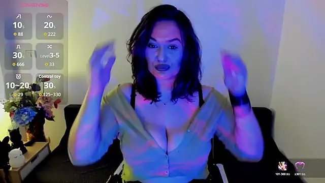 Laura_sinner live cam on StripChat