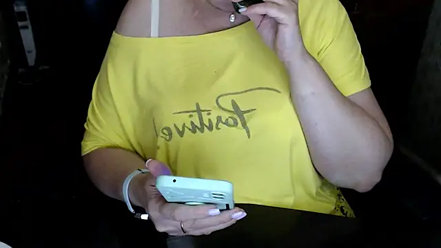 AlisaHot55 webcam