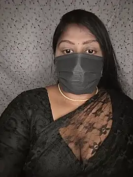 Tamil_Romantic_Saro live cam on StripChat