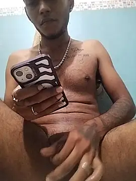bigthickjunk live cam on StripChat