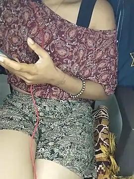 Sunshinee49 webcam