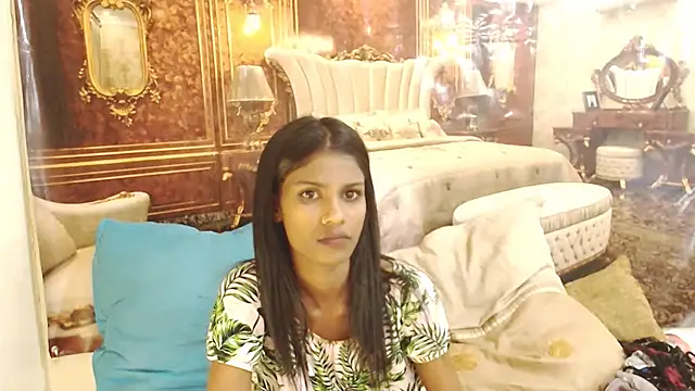 IndianSilkySpice webcam