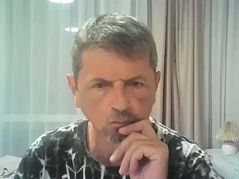 czarek888 live cam on StripChat