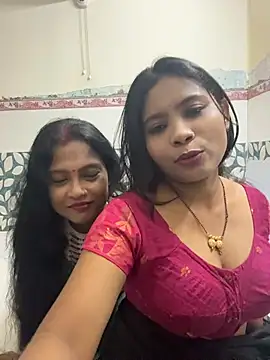 RedQQueen live webcam