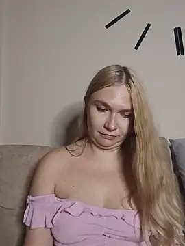 KisaVixen live cam on StripChat