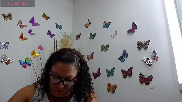 TifanyQueen_ webcam