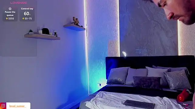 Brad_Summer webcam