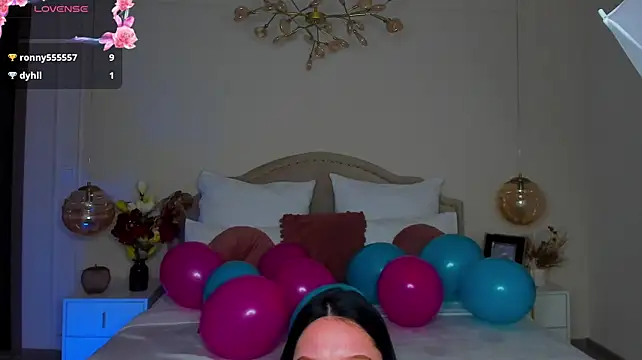 LexiePat webcam
