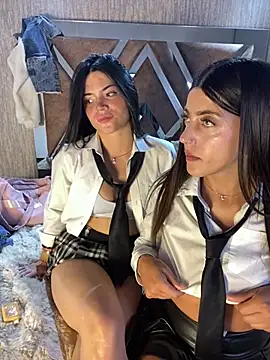 PamelaJonsom_ webcam