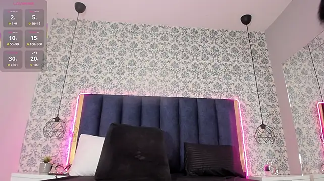 Kendra-Rousee webcam