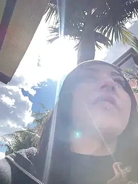Aly_96 webcam