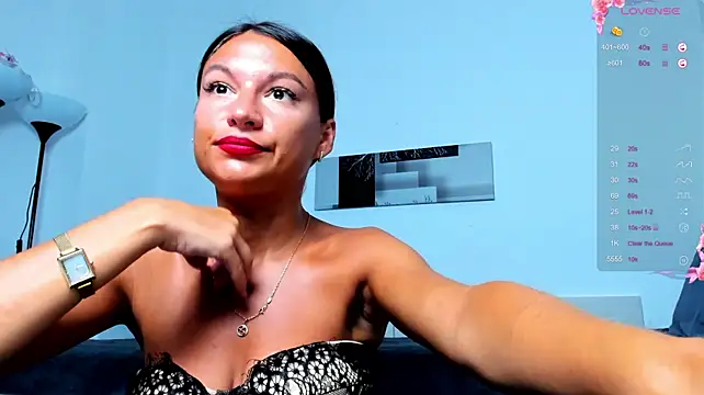 KellySmitS live cam on StripChat