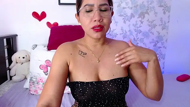 vanessacuter webcam