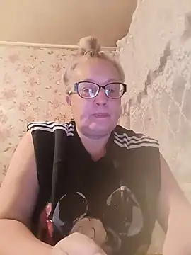 Cerd_Ayaz live cam on StripChat
