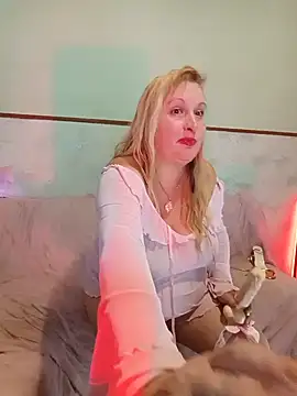 XHelenaX90 live cam on StripChat