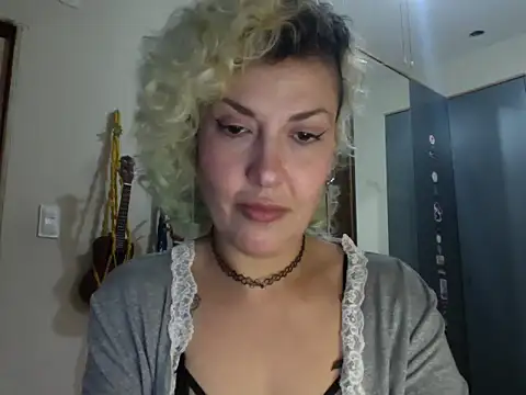 MariLouM webcam