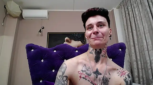 KennyXSX live cam on StripChat