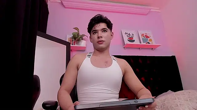 Liam_starling16 live cam on StripChat