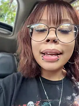 moan4mona webcam