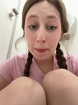 FroggyAnna webcam