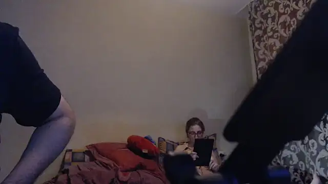 MoonedByEva2025 webcam