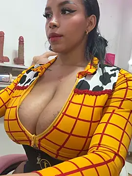 Madeleinesummerrr webcam