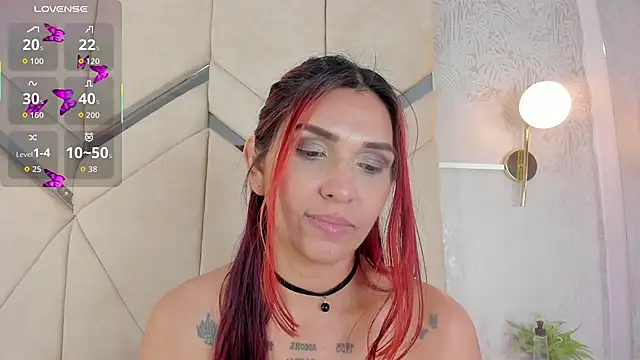 LiaVelez webcam