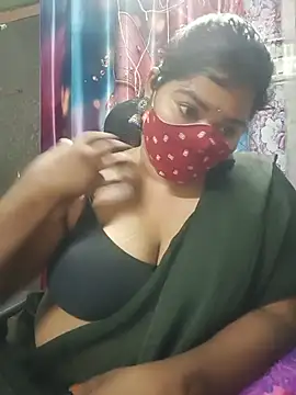 Liyaa_24 webcam