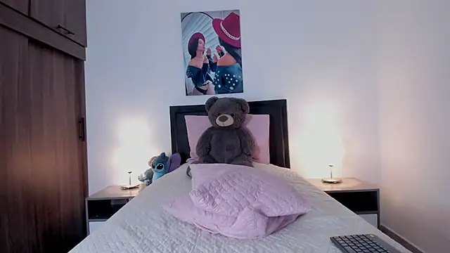 alana_greey_ webcam